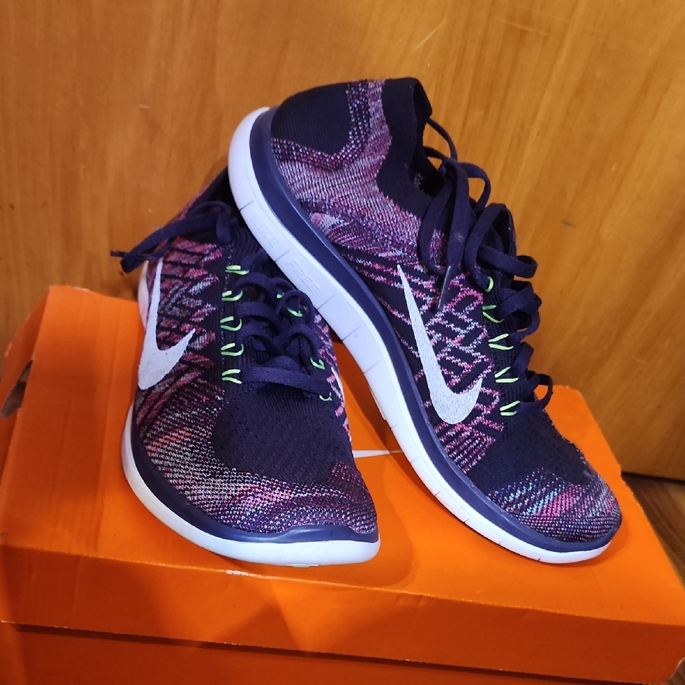 Nike Women's Free 4.0 Flyknit